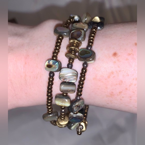 Silpada - Wrap Bracelet - Abalone + Mother-of-Pearl + Shell - Retired - NIB - Picture 2 of 5